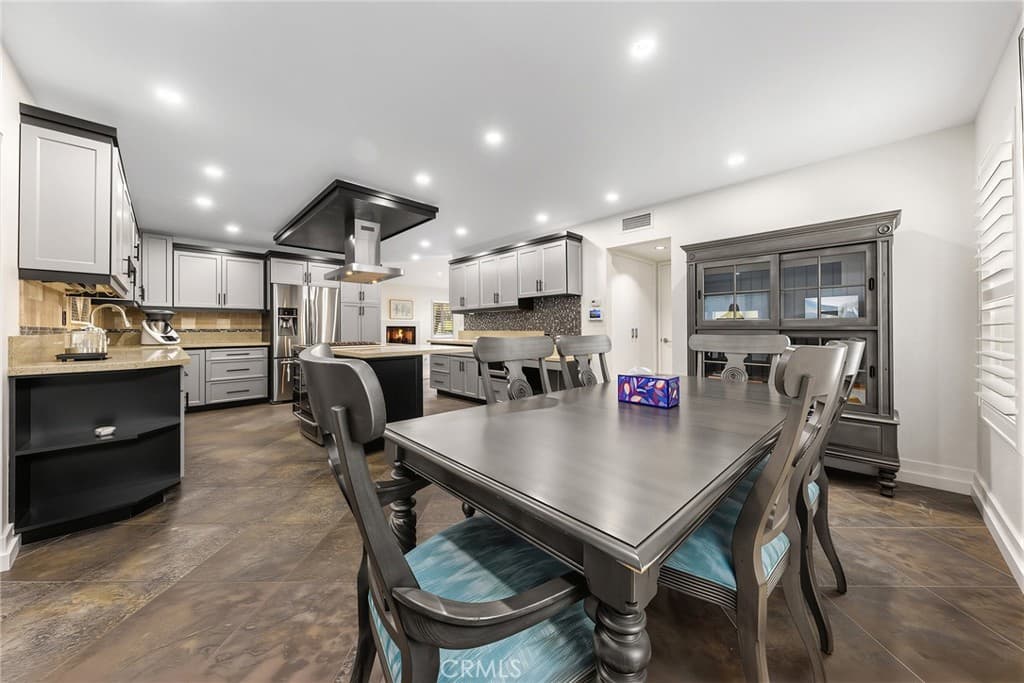 Home at 686 Dapple Gray Circle, Walnut — photo 10 of 12