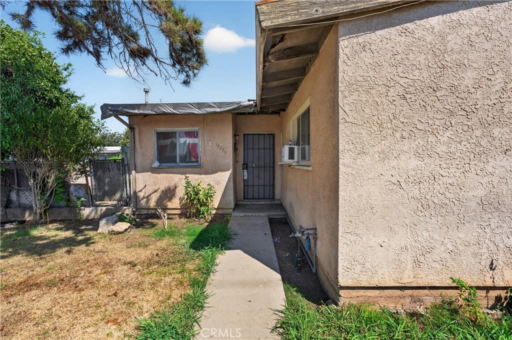 Home at 15335 Temple Avenue, La Puente — photo 4 of 12