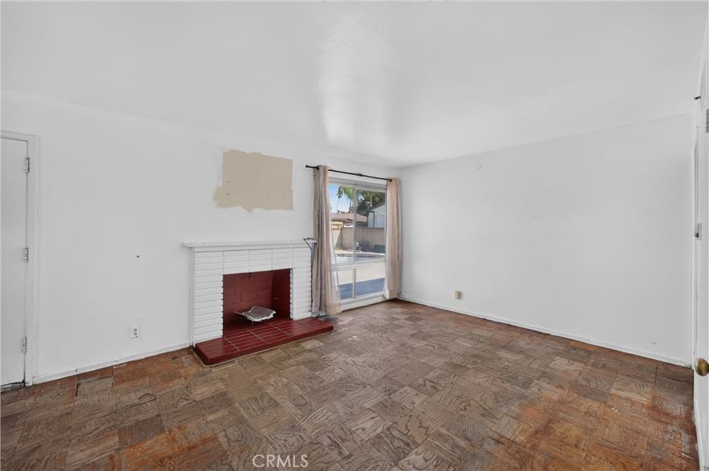 Home at 15335 Temple Avenue, La Puente — photo 7 of 12