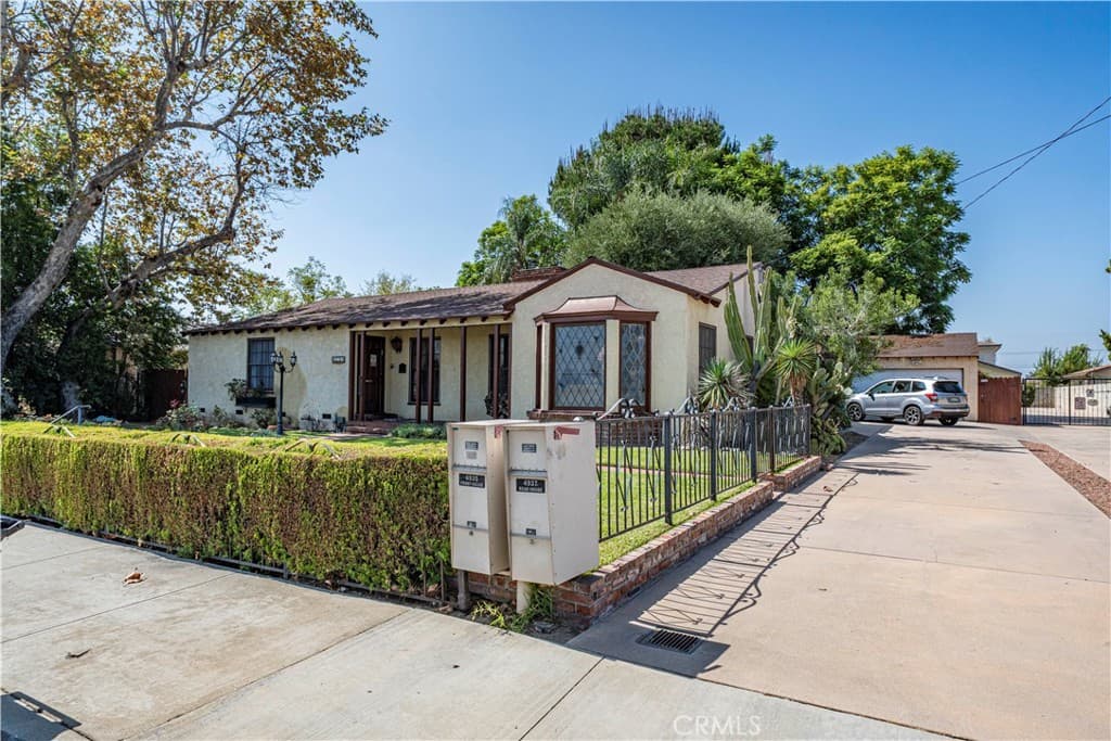 Home at 4935 Baldwin Avenue, Temple City — photo 4 of 12