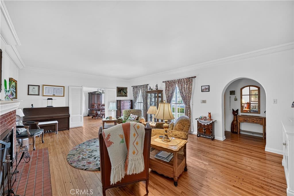Home at 4935 Baldwin Avenue, Temple City — photo 8 of 12
