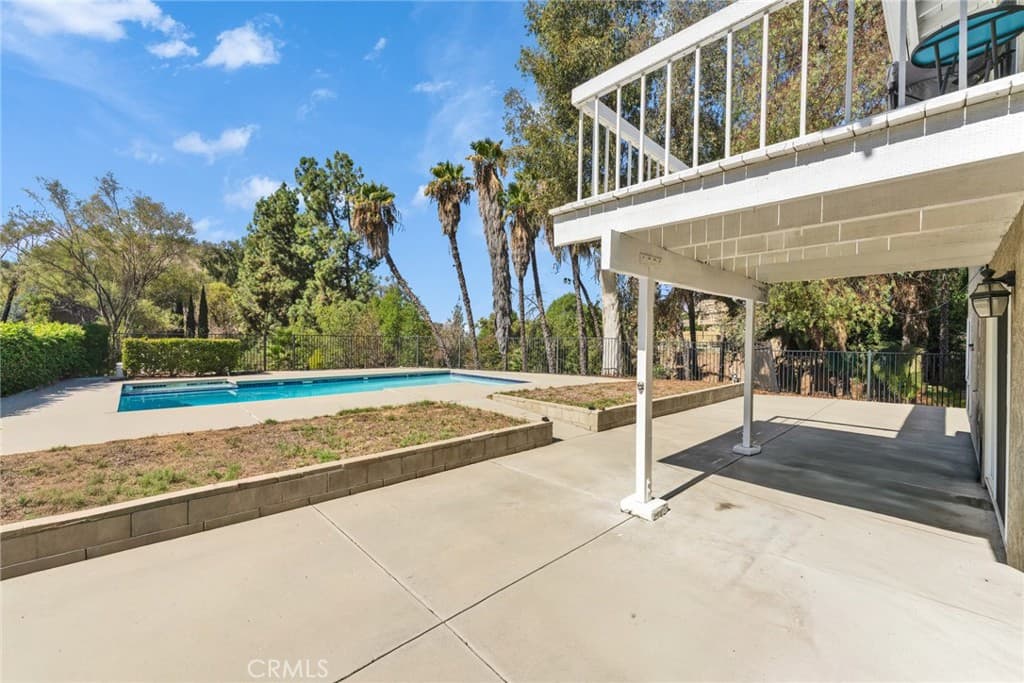 Home at 1638 Avenida Monte, San Dimas — photo 8 of 12