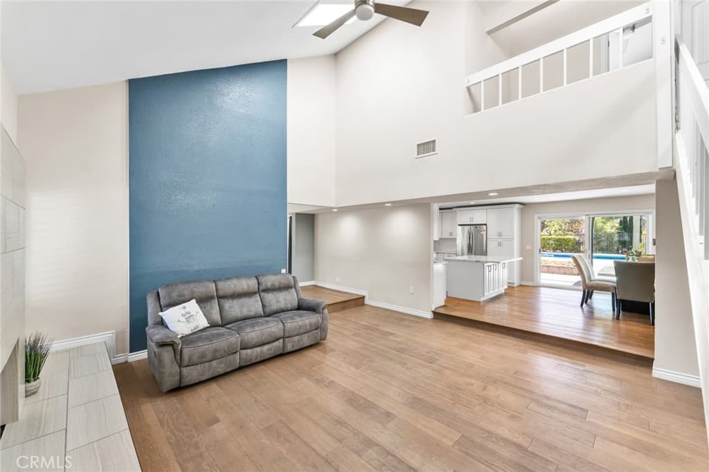 Home at 1638 Avenida Monte, San Dimas — photo 10 of 12