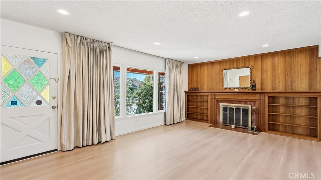 Home at 6522 Oak Avenue, Temple City — photo 5 of 12