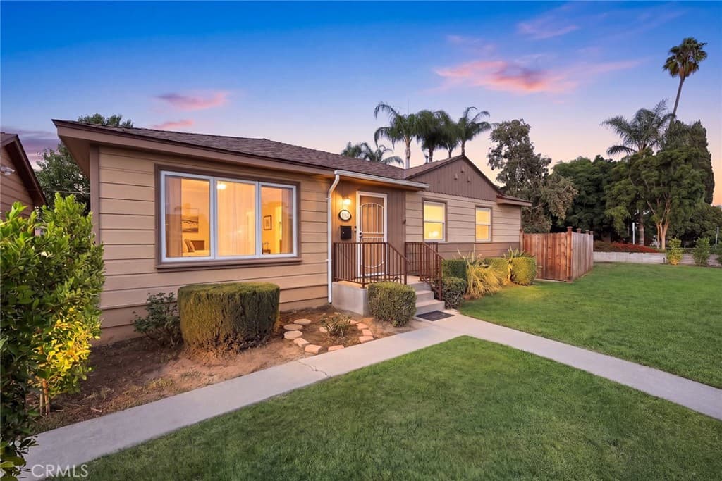 Home at 4065 Daines Drive, Arcadia — photo 3 of 12