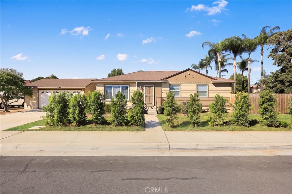Home at 4065 Daines Drive, Arcadia — photo 4 of 12