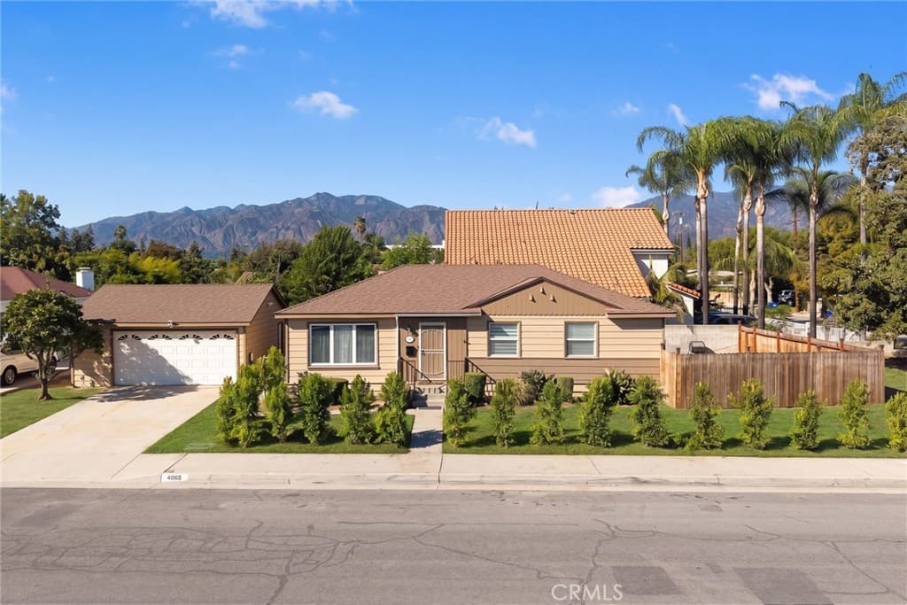 Home at 4065 Daines Drive, Arcadia — photo 5 of 12