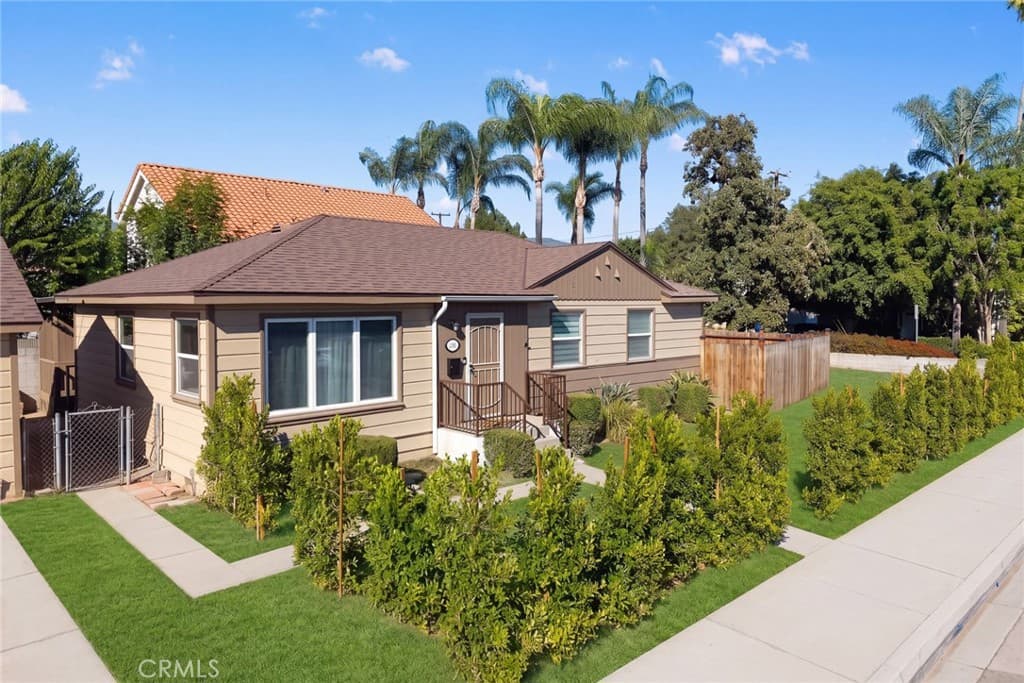 Home at 4065 Daines Drive, Arcadia — photo 7 of 12