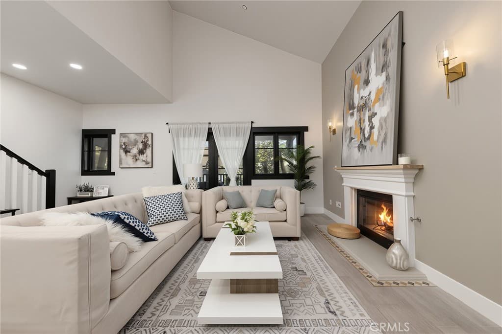 Condo at 142 N Vermont B, Glendora — photo 4 of 12