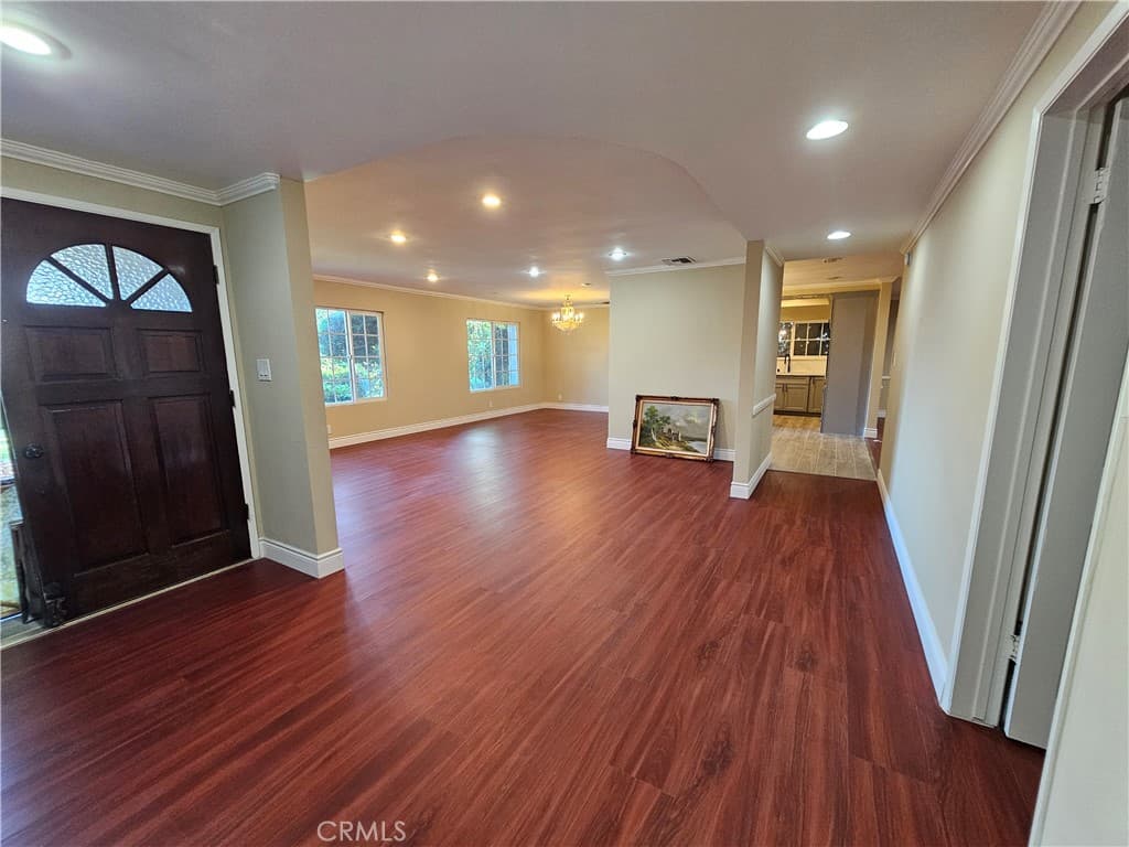 Home at 273 Oakhurst, Arcadia — photo 2 of 12