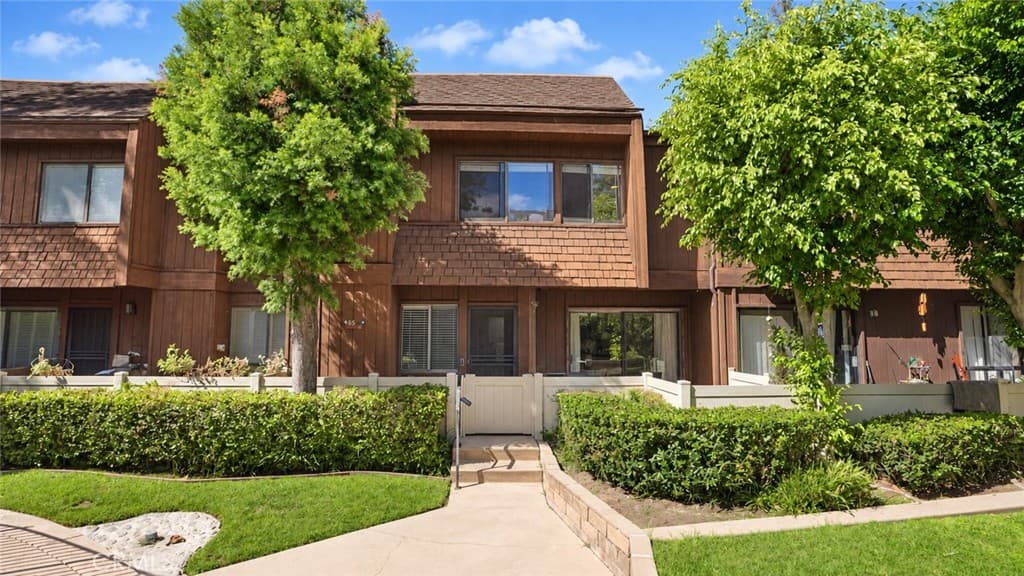 Condo at 455 W Duarte Road 4, Arcadia — photo 1 of 12