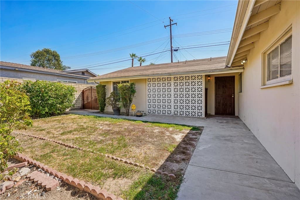 Home at 3248 La Puente Road, West Covina — photo 3 of 12