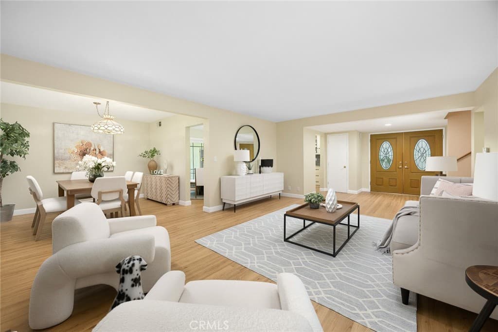Home at 281 Spinks Canyon, Duarte — photo 9 of 12
