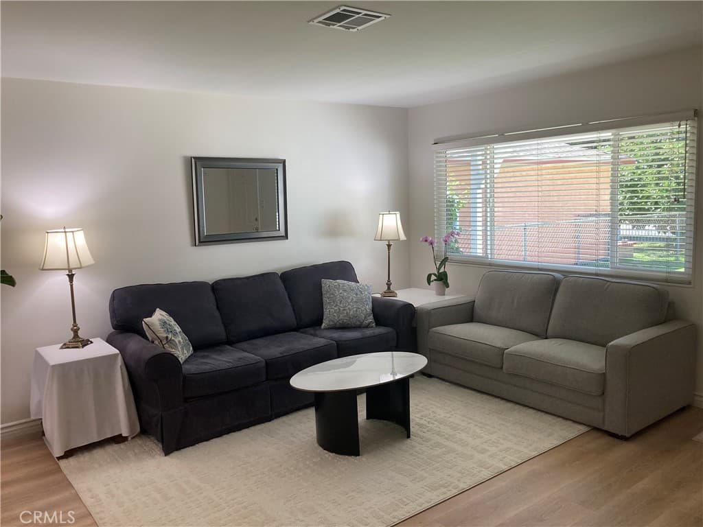Home at 310 S Cataract, San Dimas — photo 4 of 12