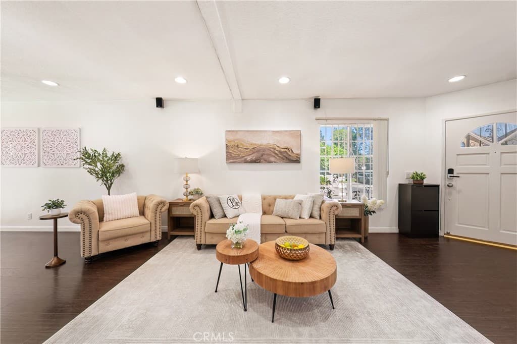 Home at 3819 1/2 Foster Avenue, Baldwin Park — photo 4 of 12