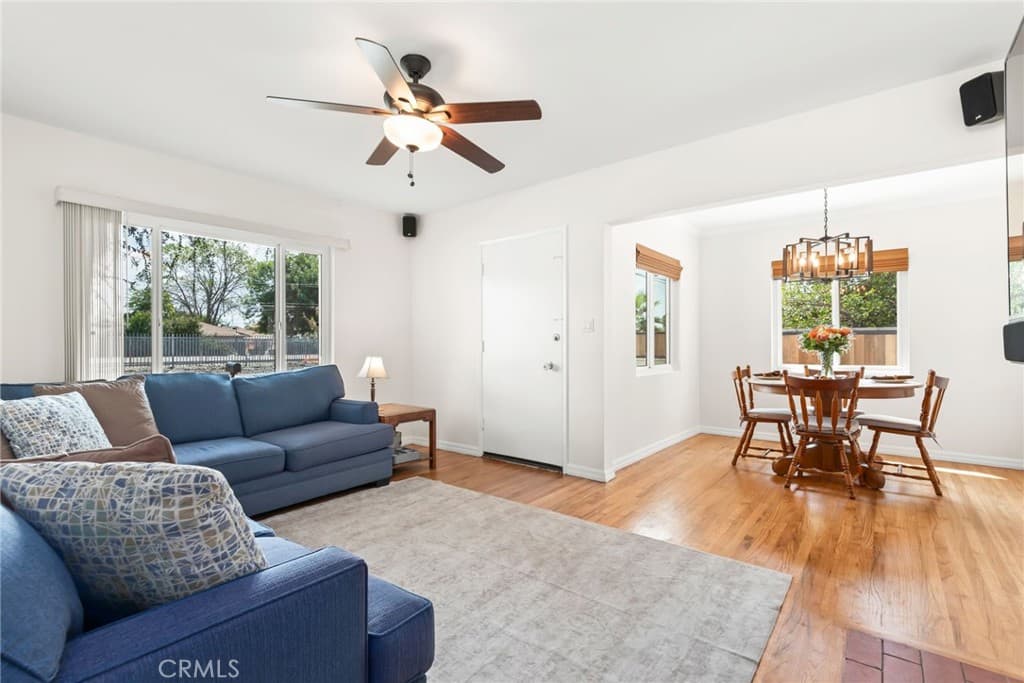 Home at 2507 Lincoln Avenue, Duarte — photo 8 of 12