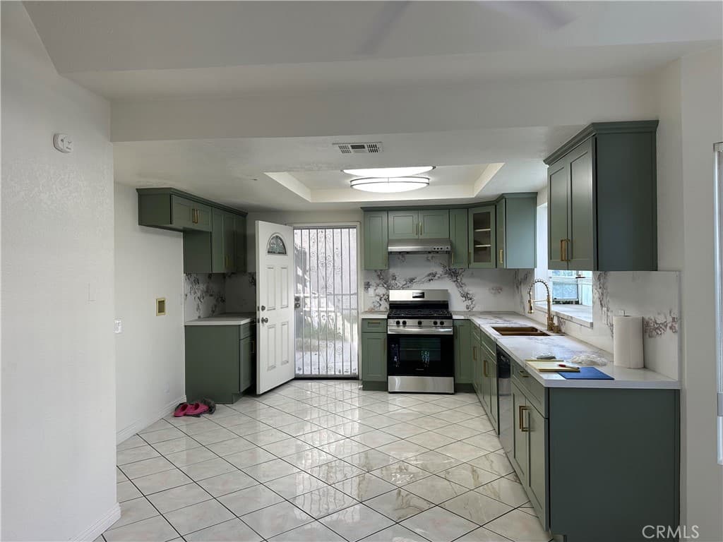 Condo at 3479 Whistler Avenue, El Monte — photo 3 of 10