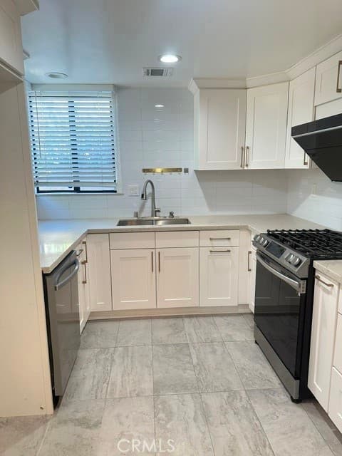 Condo at 5636 Mcculloch, Temple City — photo 2 of 4