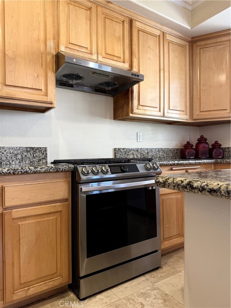 Home at 4237 Walnut, Baldwin Park — photo 9 of 12