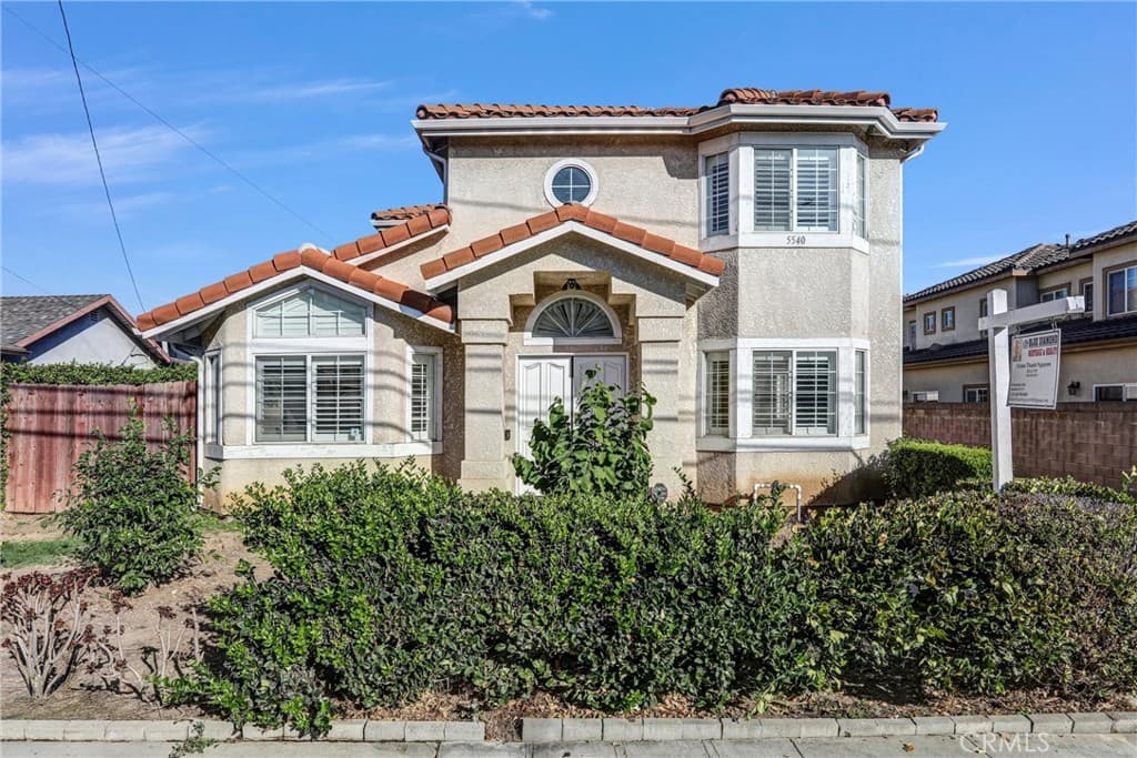 Townhouse at 5540 Sutana Avenue, Temple City — photo 2 of 12