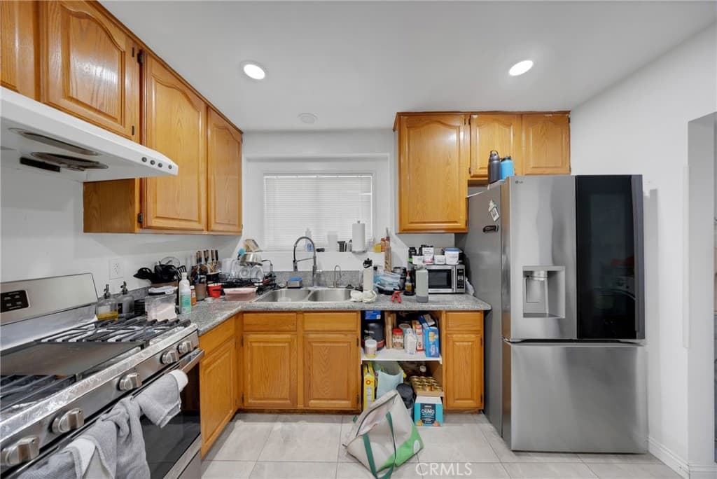 Home at 11427 Mulhall, El Monte — photo 8 of 12