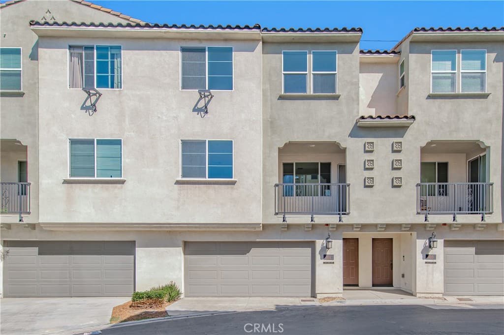 Townhouse at 11125 Legion, El Monte — photo 2 of 12