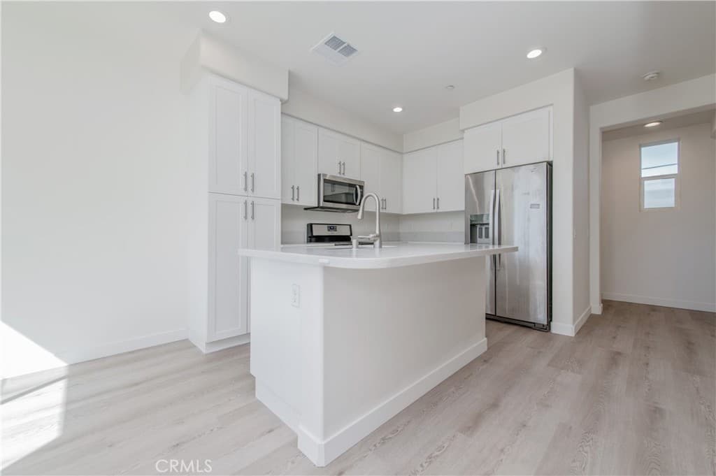 Townhouse at 11125 Legion, El Monte — photo 12 of 12