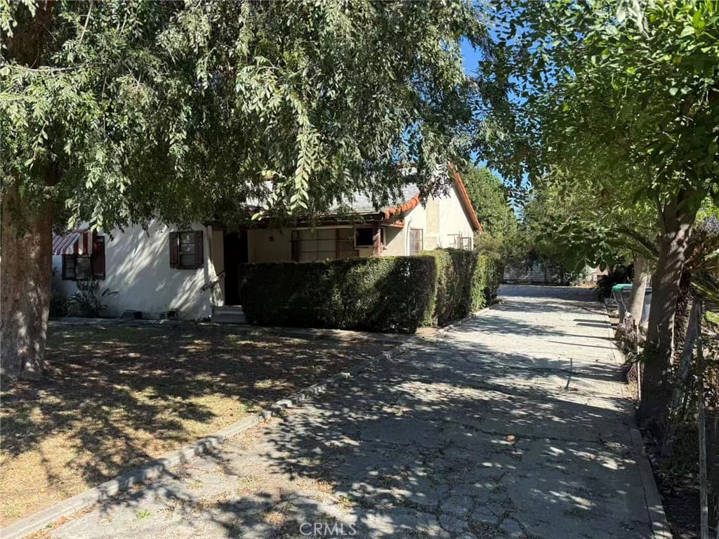 Home at 1510 S 4th, Arcadia — photo 3 of 3