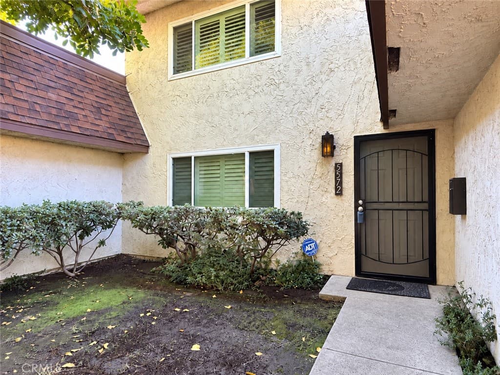 Condo at 5572 Temple City, Temple City — photo 2 of 12